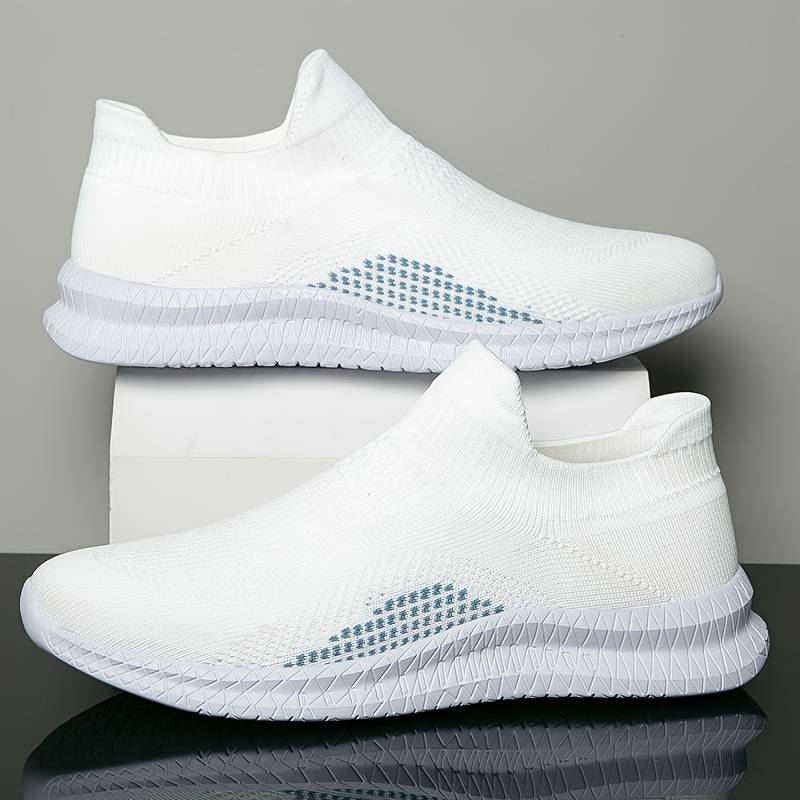 Mesh breathable sneakers with high sole